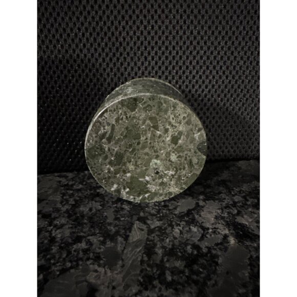 Vintage Green Marble Trinket Box With Painted Portrait Lid Small Round Stone Con - Picture 7 of 7